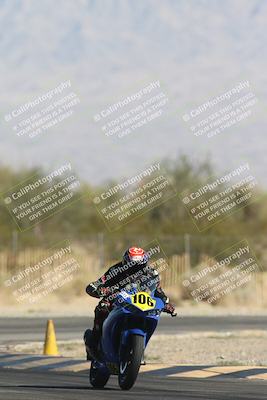 media/Oct-30-2025-Racers Edge (Thu) [[dabbdaf680]]/3-B Group/Session 2 Turn 2/